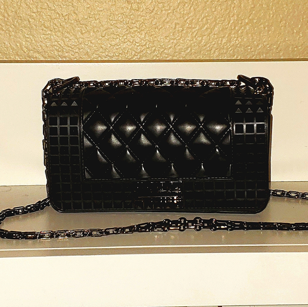 Shiny Black Purse